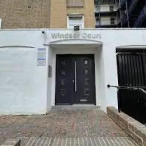 Innit Windsor Apartment Brighton